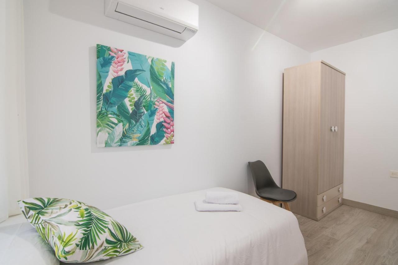 Tuguest Station 2 Apartment Granada Dış mekan fotoğraf