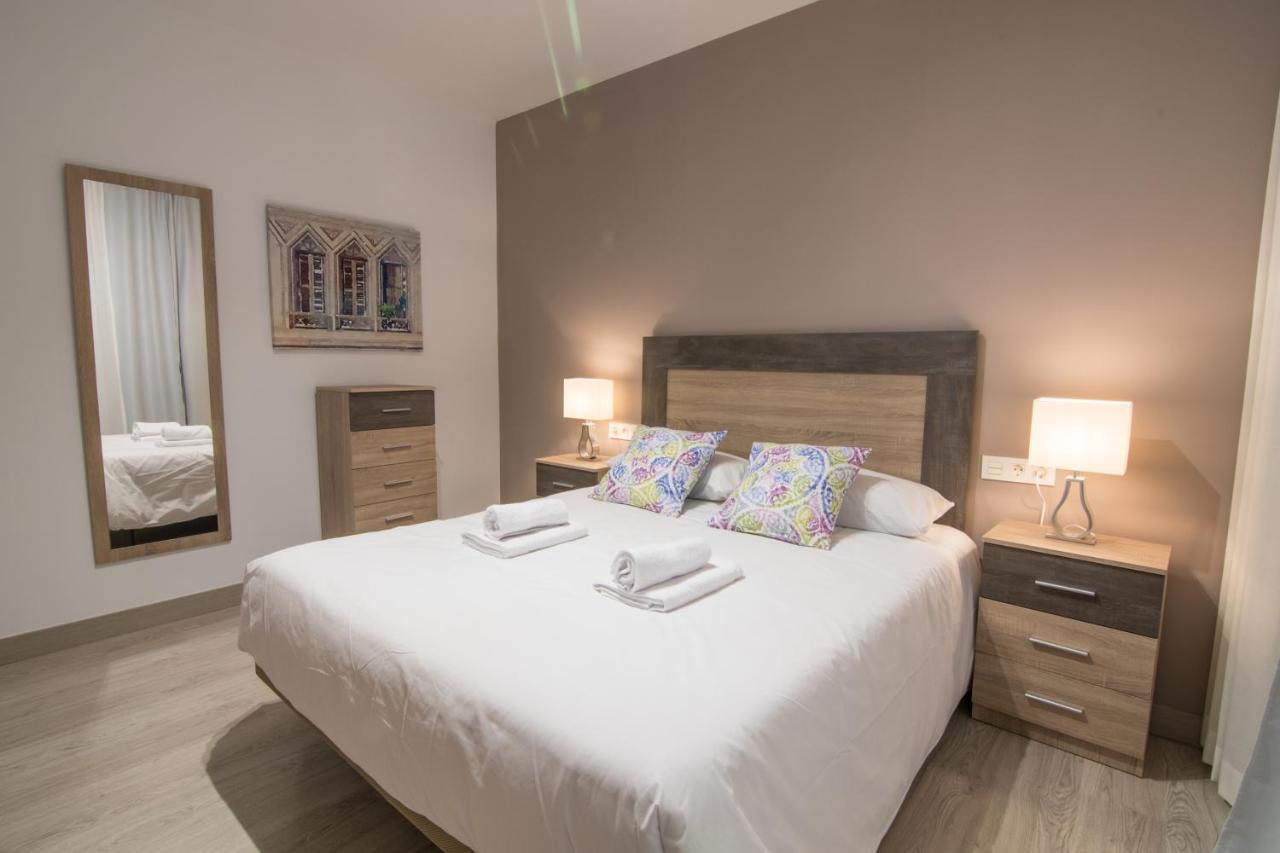 Tuguest Station 2 Apartment Granada Dış mekan fotoğraf