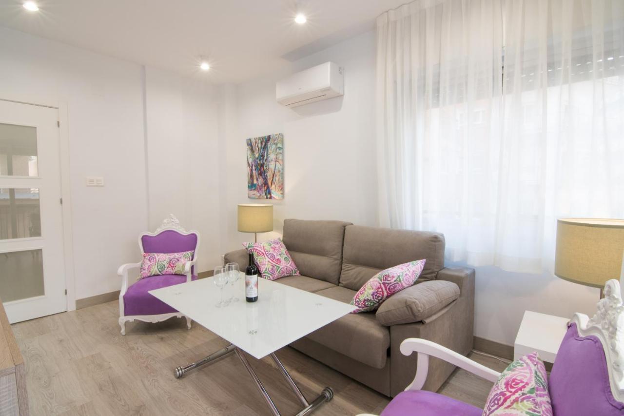 Tuguest Station 2 Apartment Granada Dış mekan fotoğraf